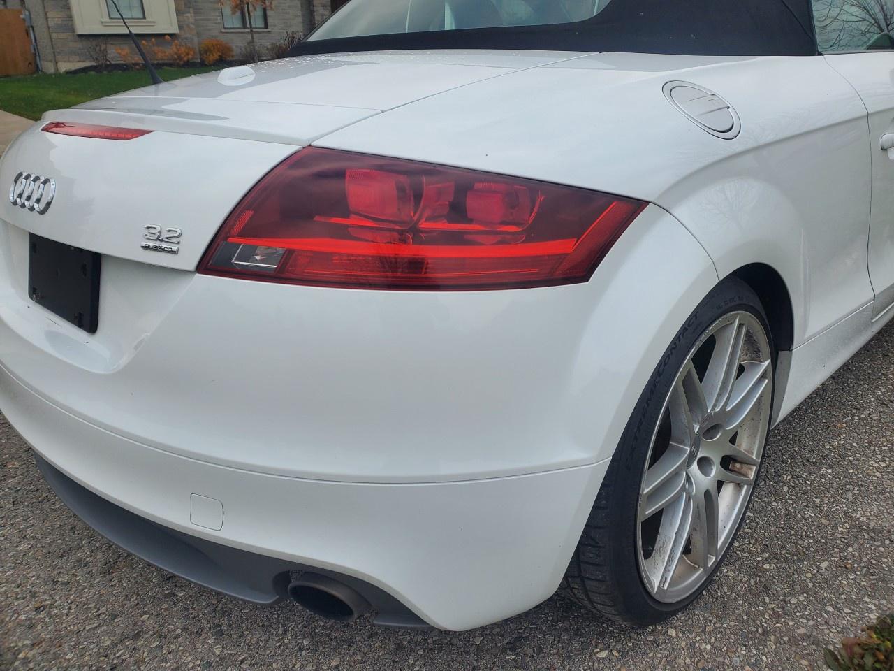 2008 Audi TT 2dr Roadster Man 3.2L quattro Photo