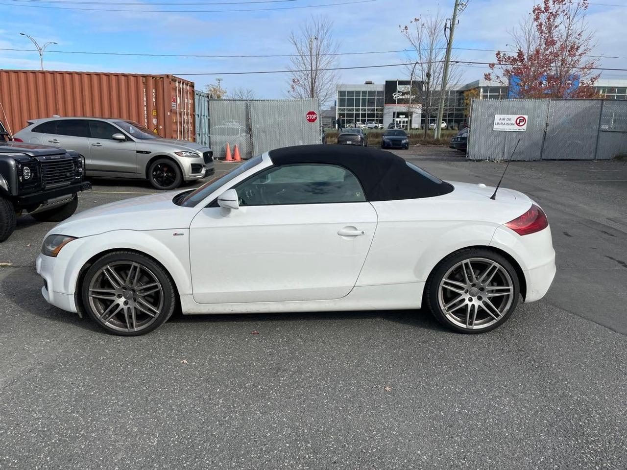 2008 Audi TT 2dr Roadster Man 3.2L quattro Photo