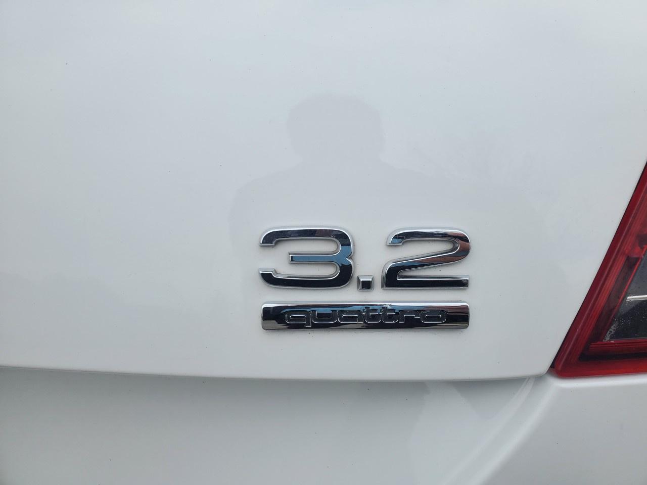 2008 Audi TT 2dr Roadster Man 3.2L quattro Photo