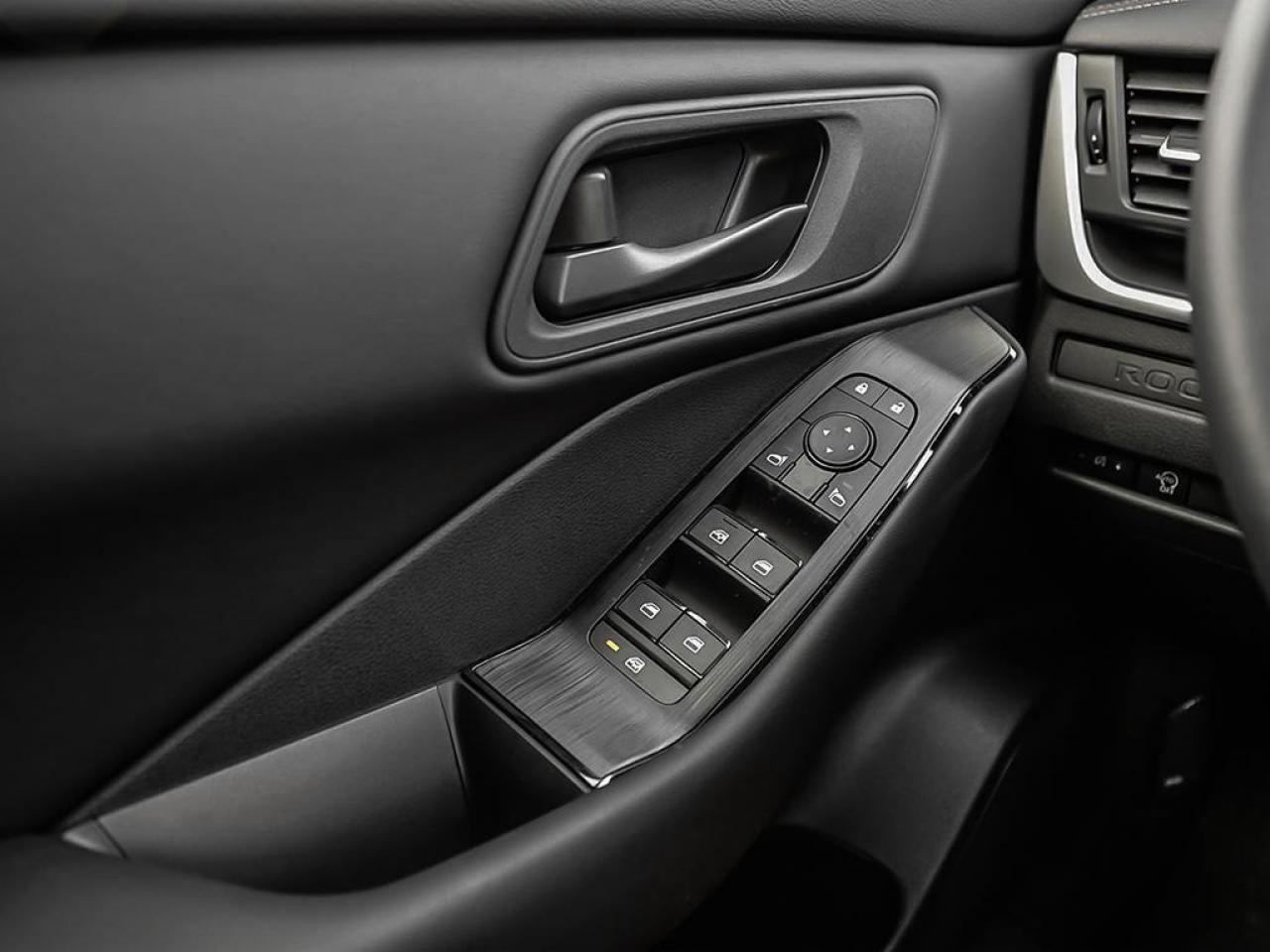 2025 Nissan Rogue S 4dr All-Wheel Drive Sport Utility Photo