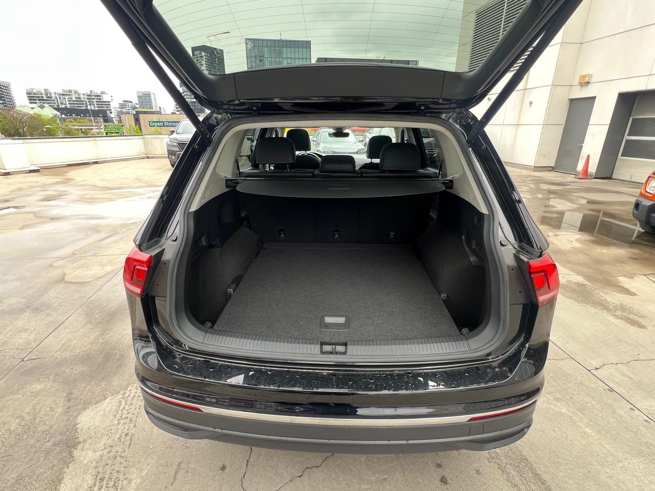 2022 Volkswagen Tiguan Comfortline 4dr All-wheel Drive 4MOTION Photo