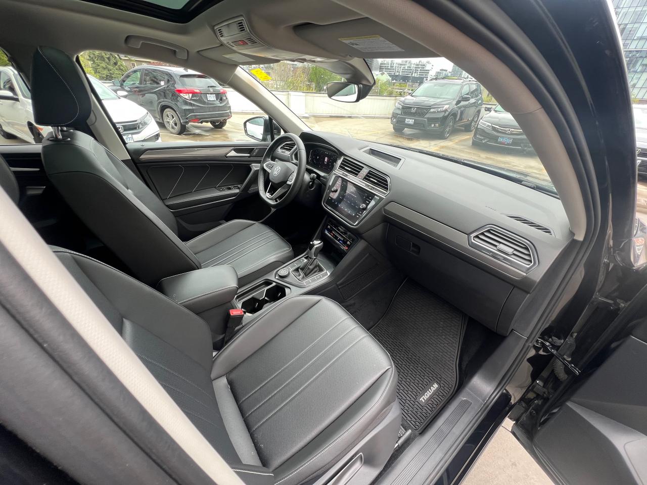 2022 Volkswagen Tiguan Comfortline 4dr All-wheel Drive 4MOTION Photo