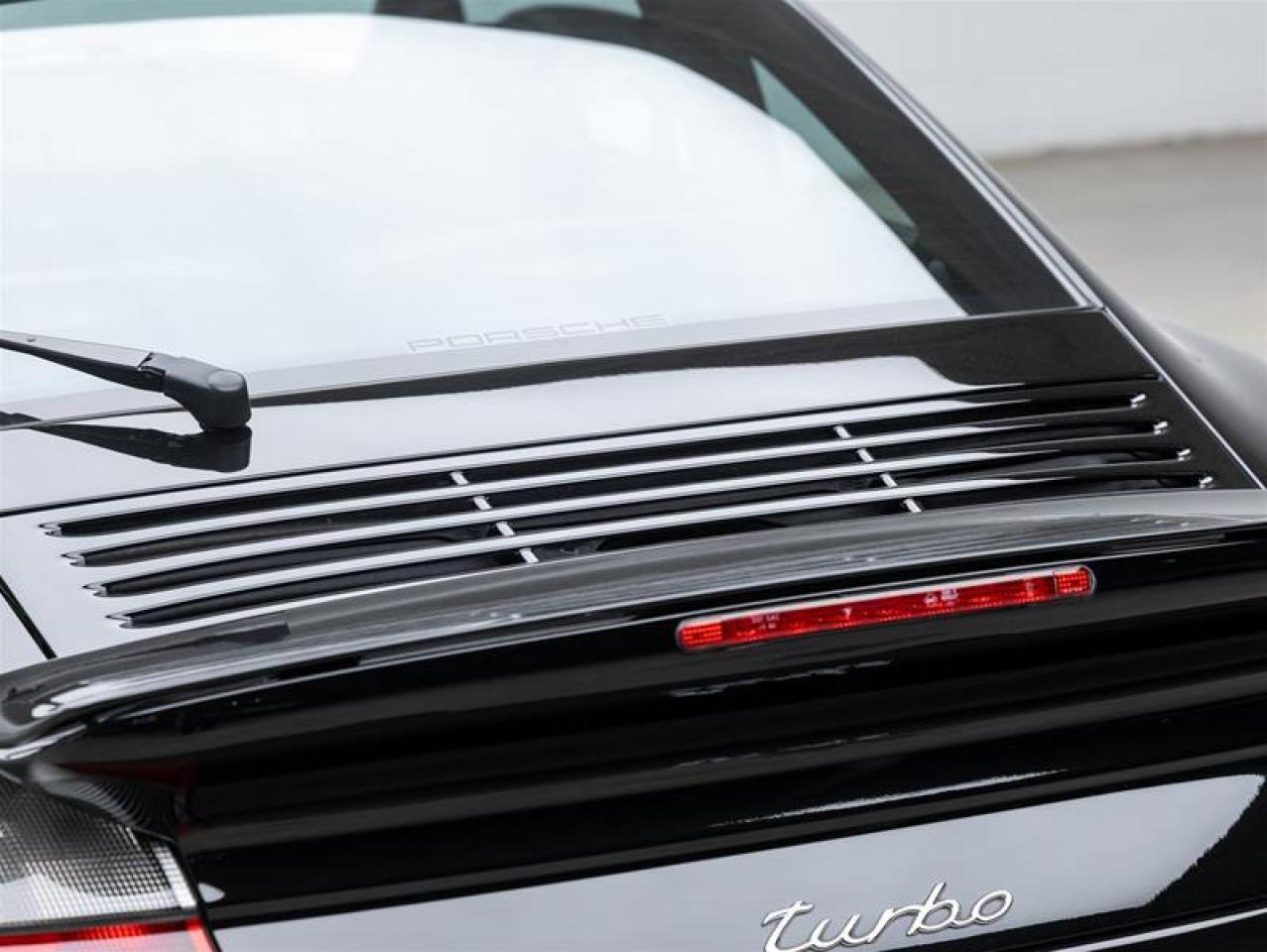 2001 Porsche 911  Photo