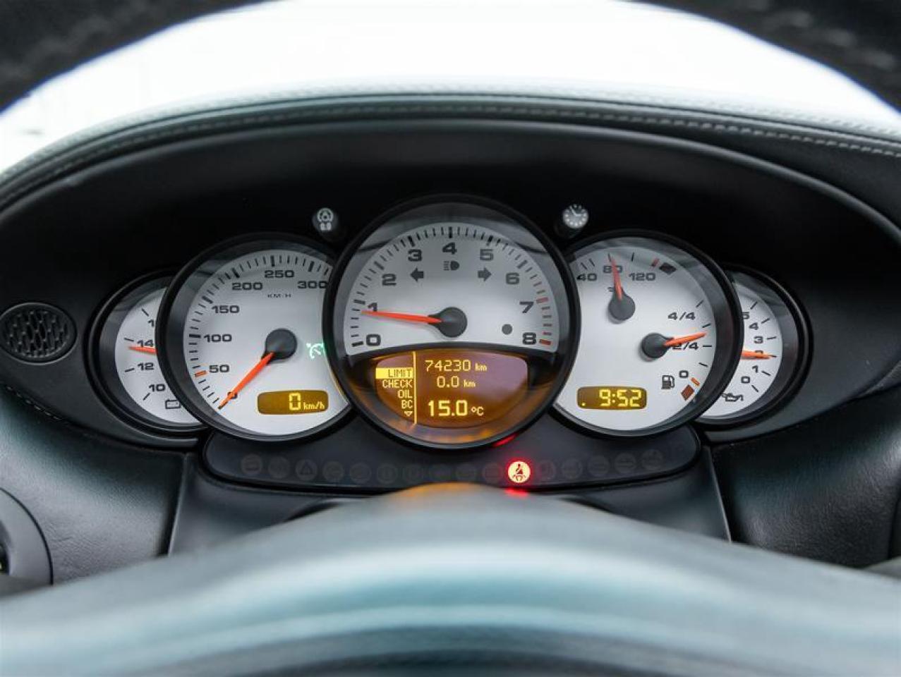 2001 Porsche 911  Photo