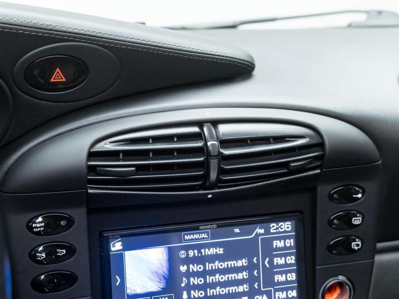 2001 Porsche 911  Photo