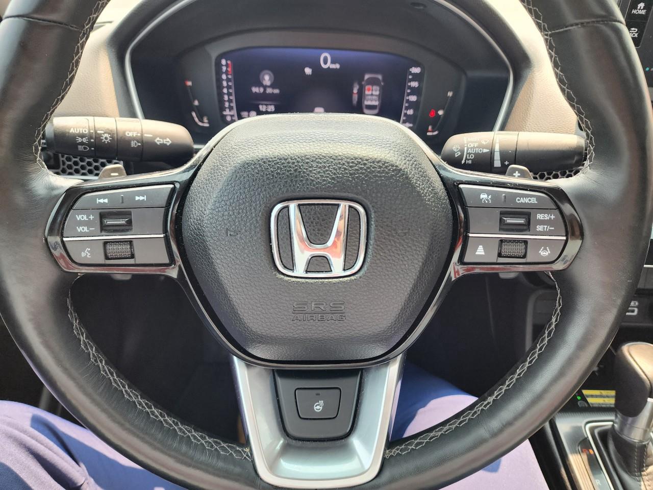 2022 Honda Civic Touring 4dr Sedan Photo