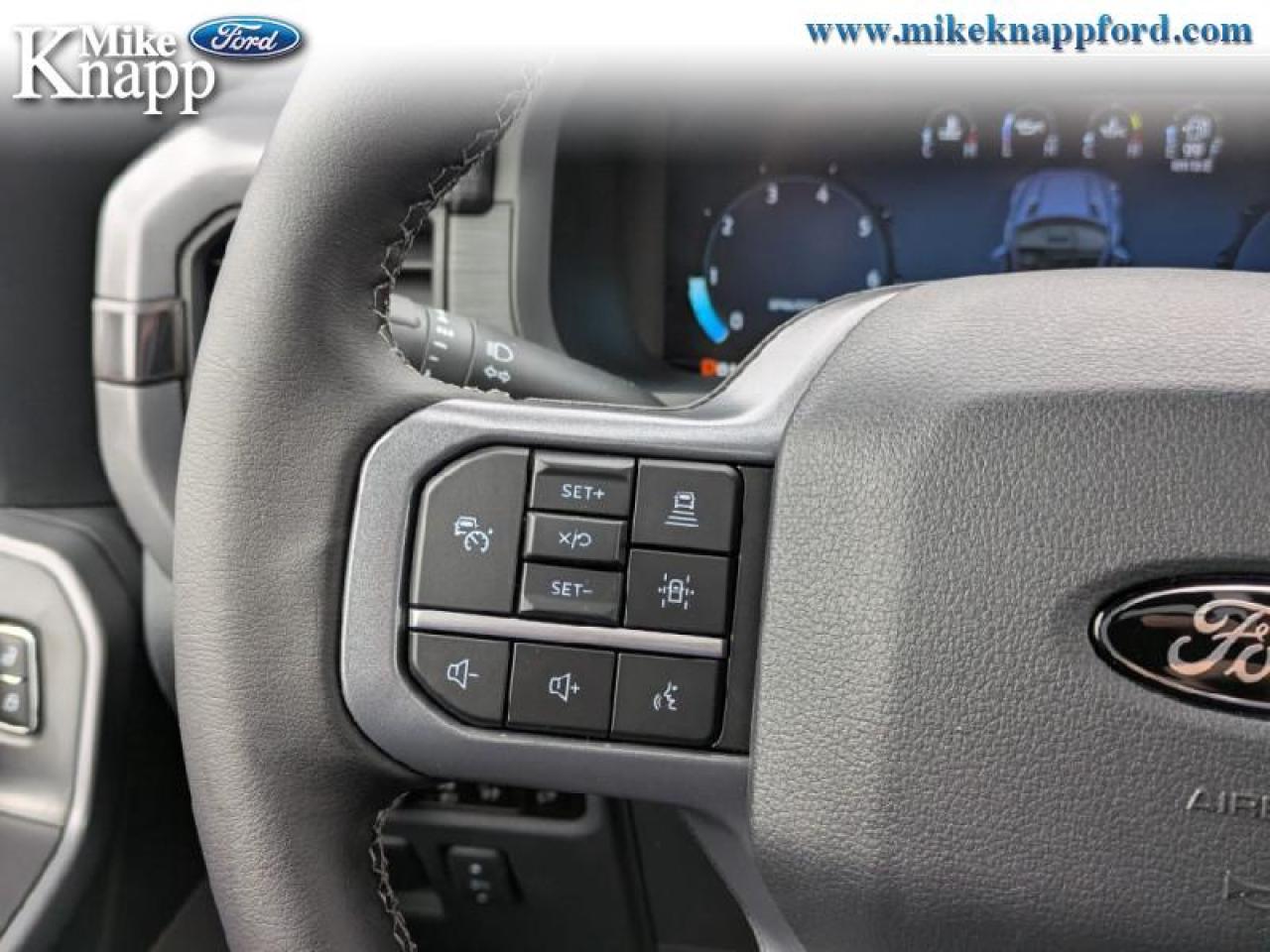 2025 Ford F-150 XLT Photo