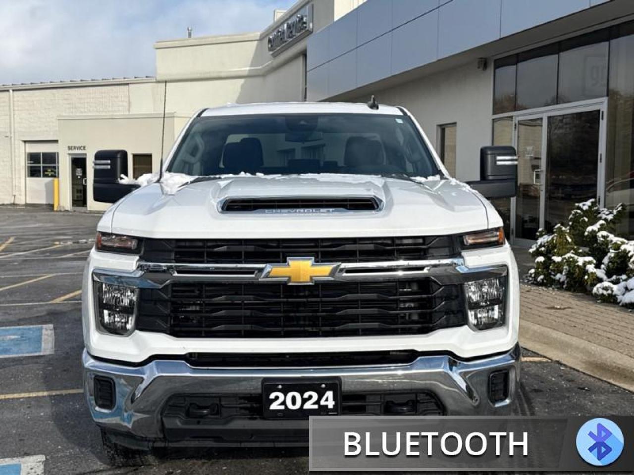 2024 Chevrolet SILVERADO 2500HD LT Photo2