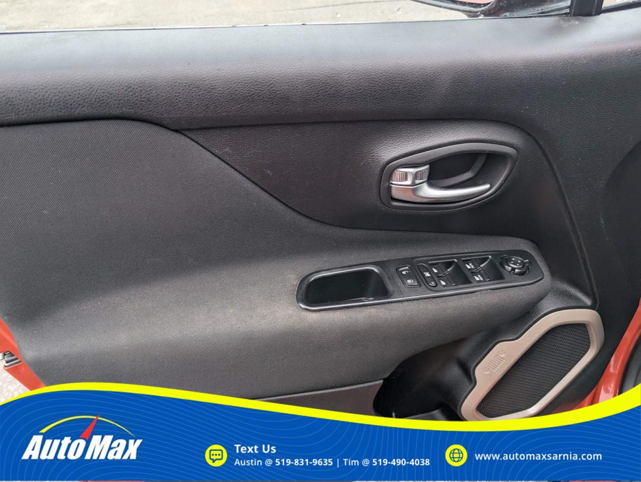 2015 Jeep Renegade Sport 4dr Front-wheel Drive Photo