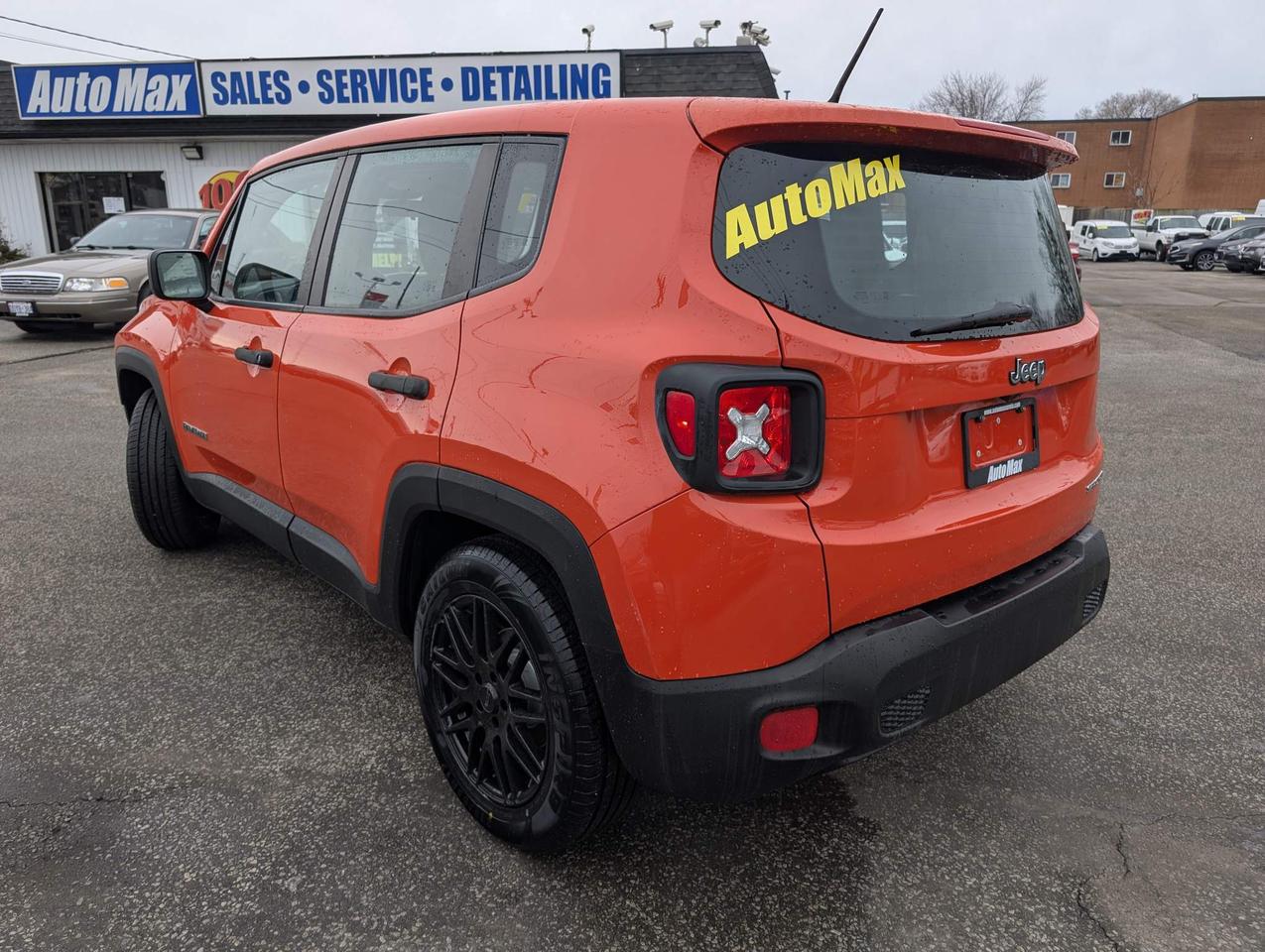 2015 Jeep Renegade Sport 4dr Front-wheel Drive Photo
