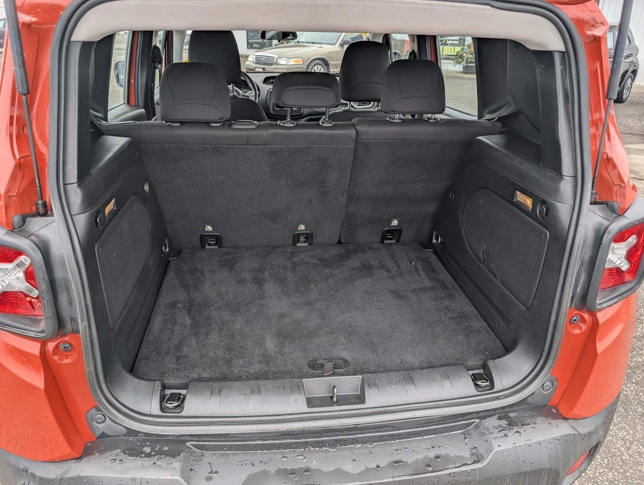 2015 Jeep Renegade Sport 4dr Front-wheel Drive Photo