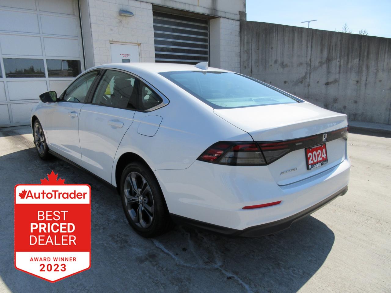2024 Honda Accord EX 4DR SEDAN Photo3