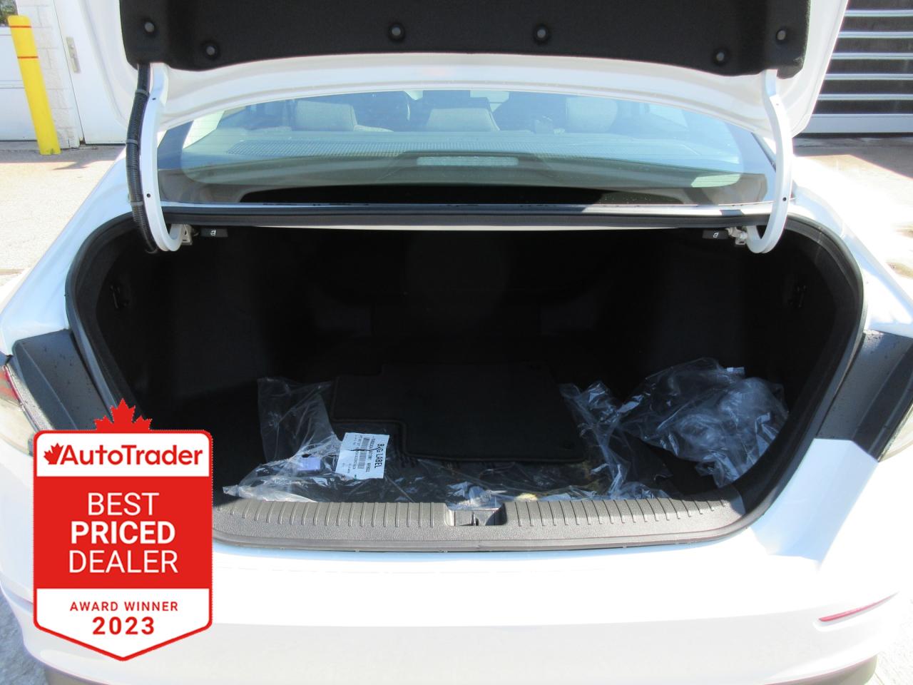 2024 Honda Accord EX 4DR SEDAN Photo