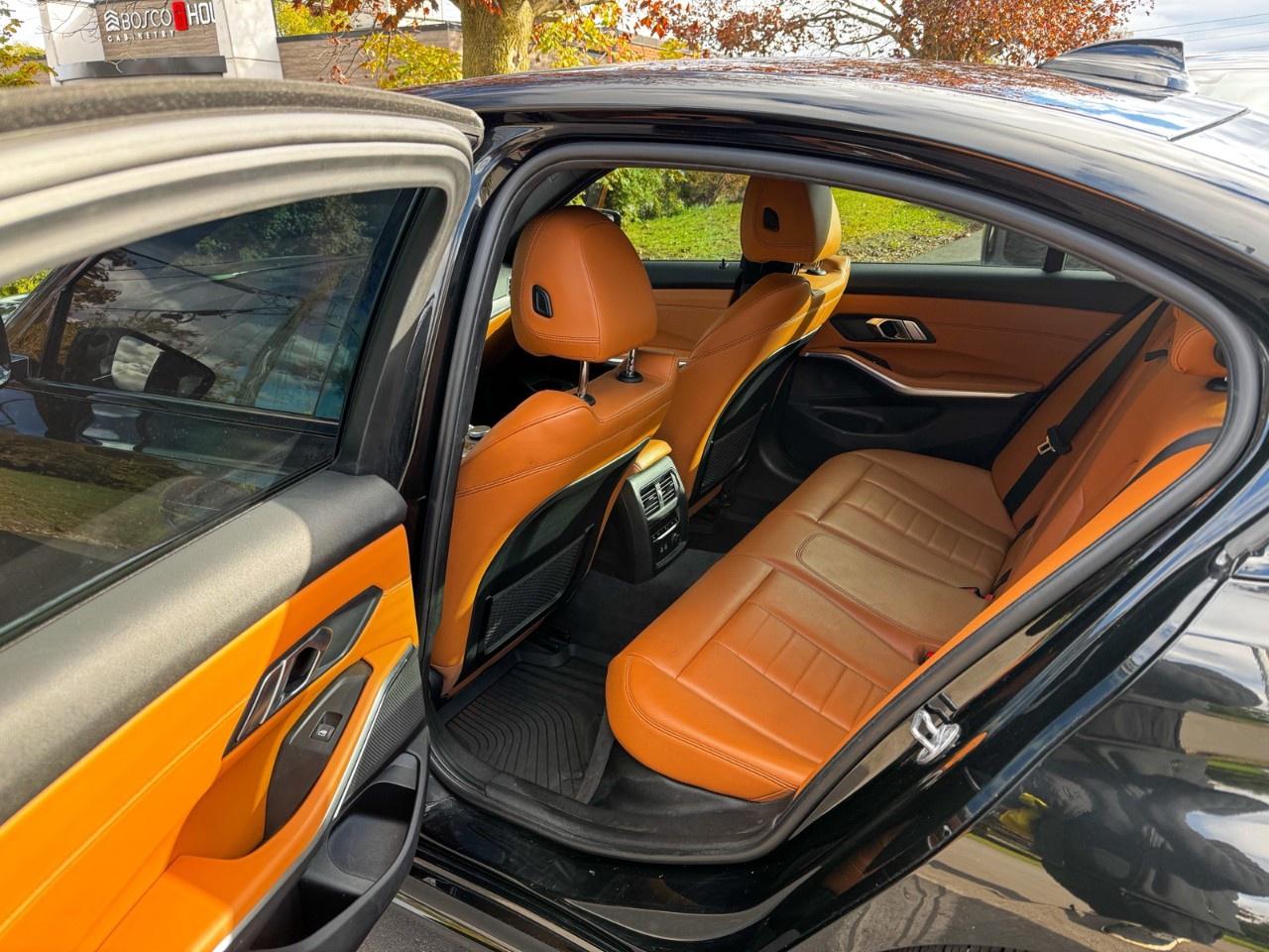 2019 BMW 3 Series Sedan Photo