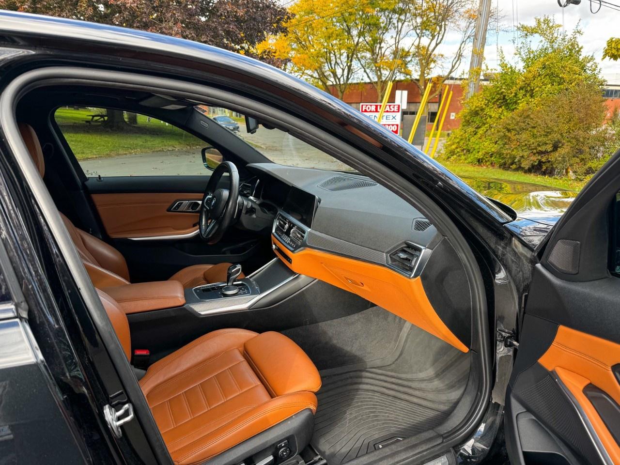 2019 BMW 3 Series Sedan Photo