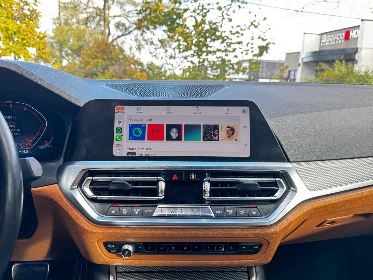 2019 BMW 3 Series Sedan Photo