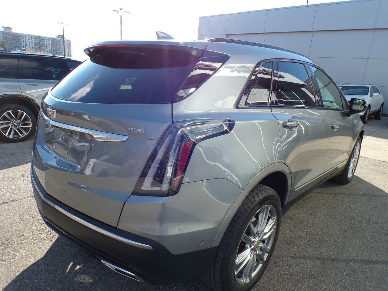 2025 Cadillac XT5 Sport 4dr All-Wheel Drive Photo3