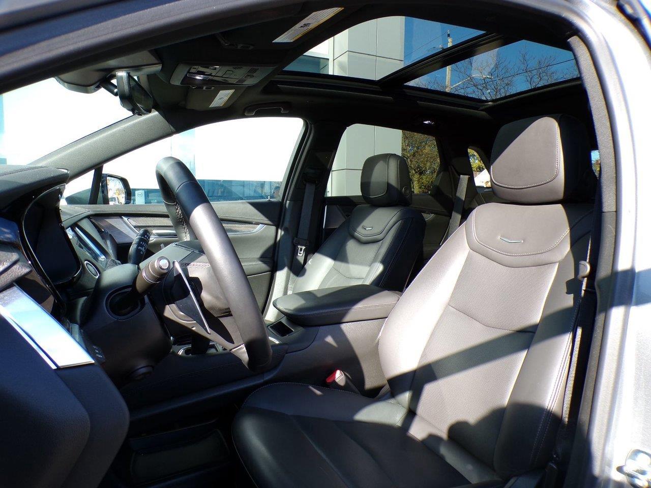 2025 Cadillac XT5 Sport 4dr All-Wheel Drive Photo