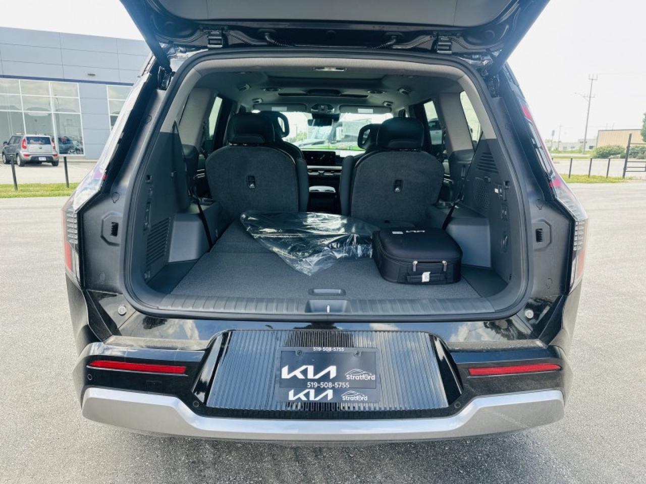 2026 Kia EV9 W/PREMIUM PACKAGE Photo4