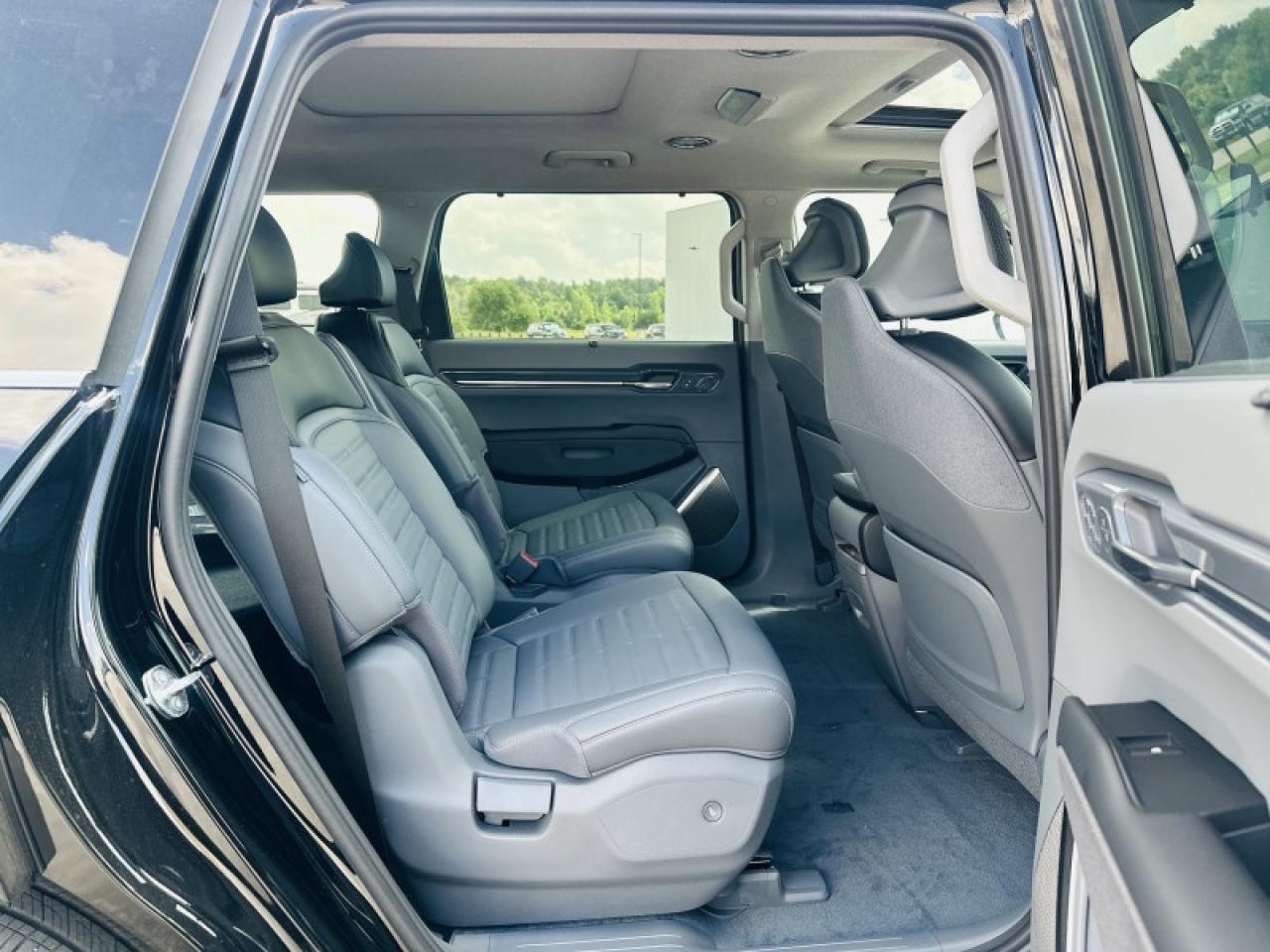 2026 Kia EV9 W/PREMIUM PACKAGE Photo