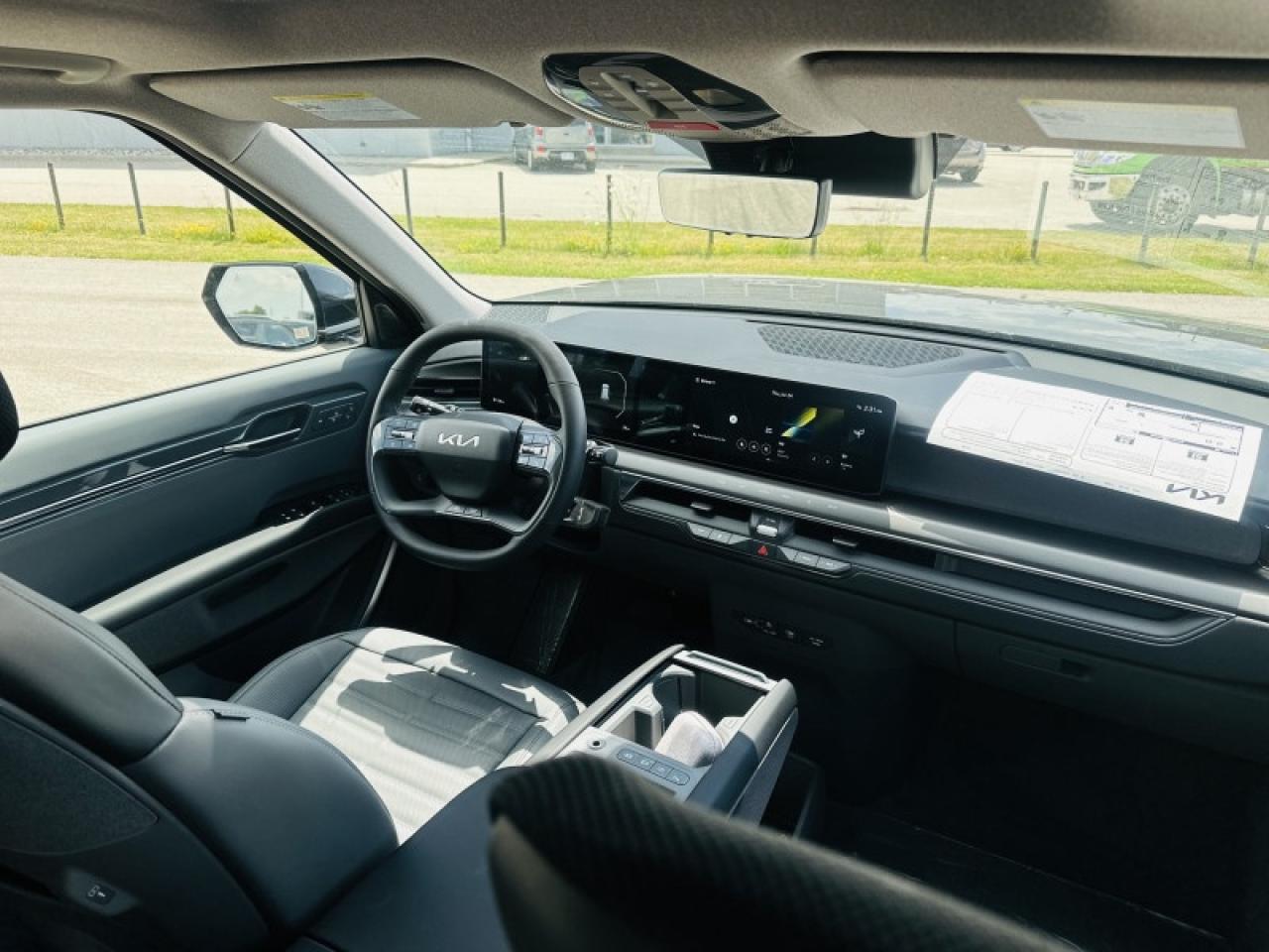 2026 Kia EV9 W/PREMIUM PACKAGE Photo