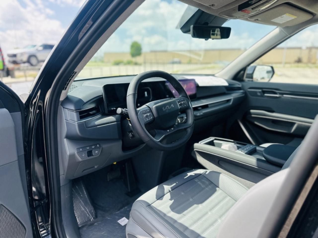 2026 Kia EV9 W/PREMIUM PACKAGE Photo