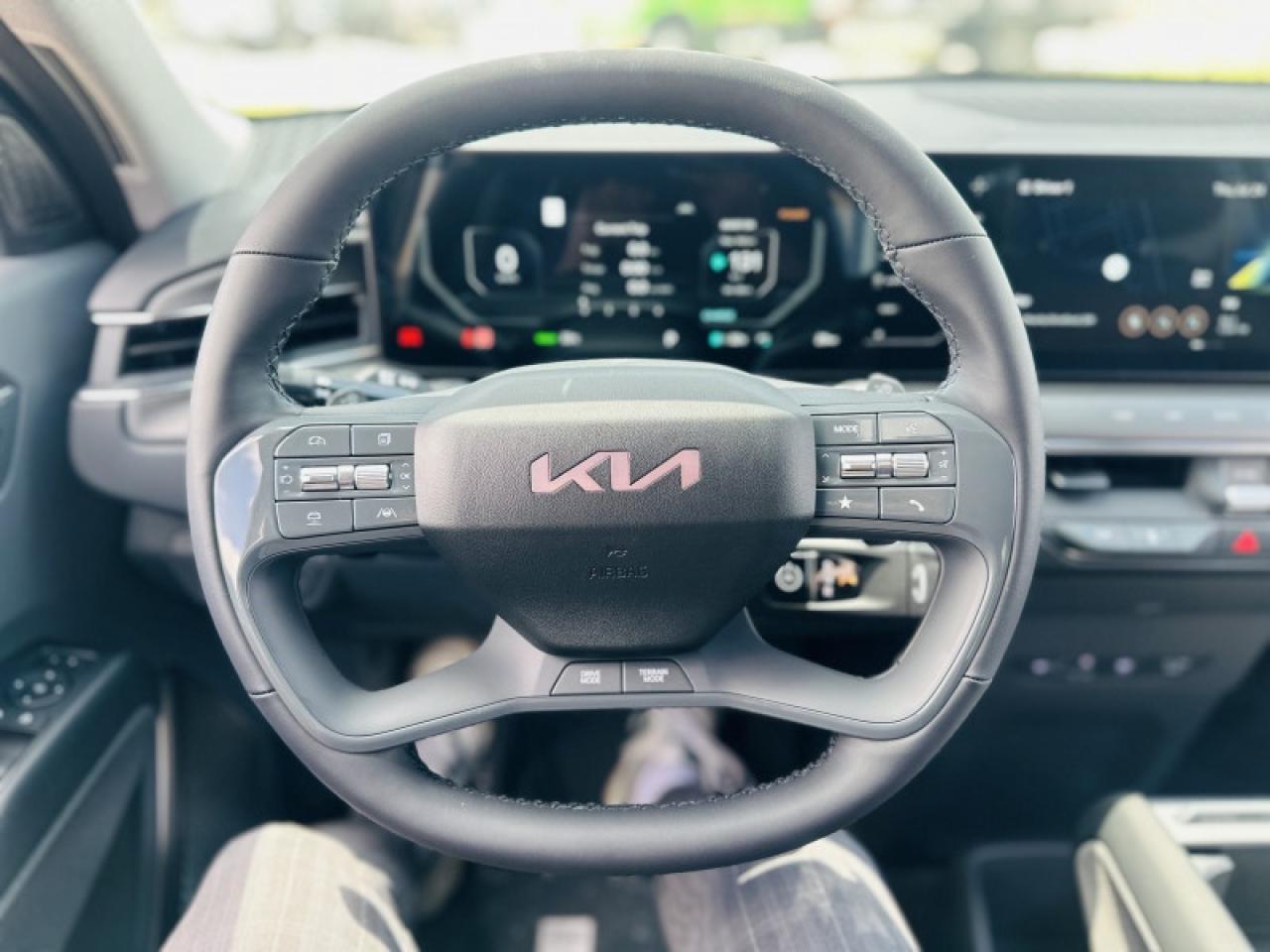 2026 Kia EV9 W/PREMIUM PACKAGE Photo