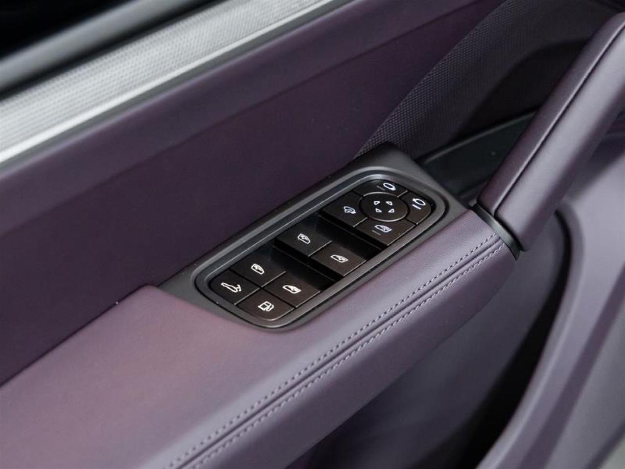 2026 Porsche Cayenne  Photo