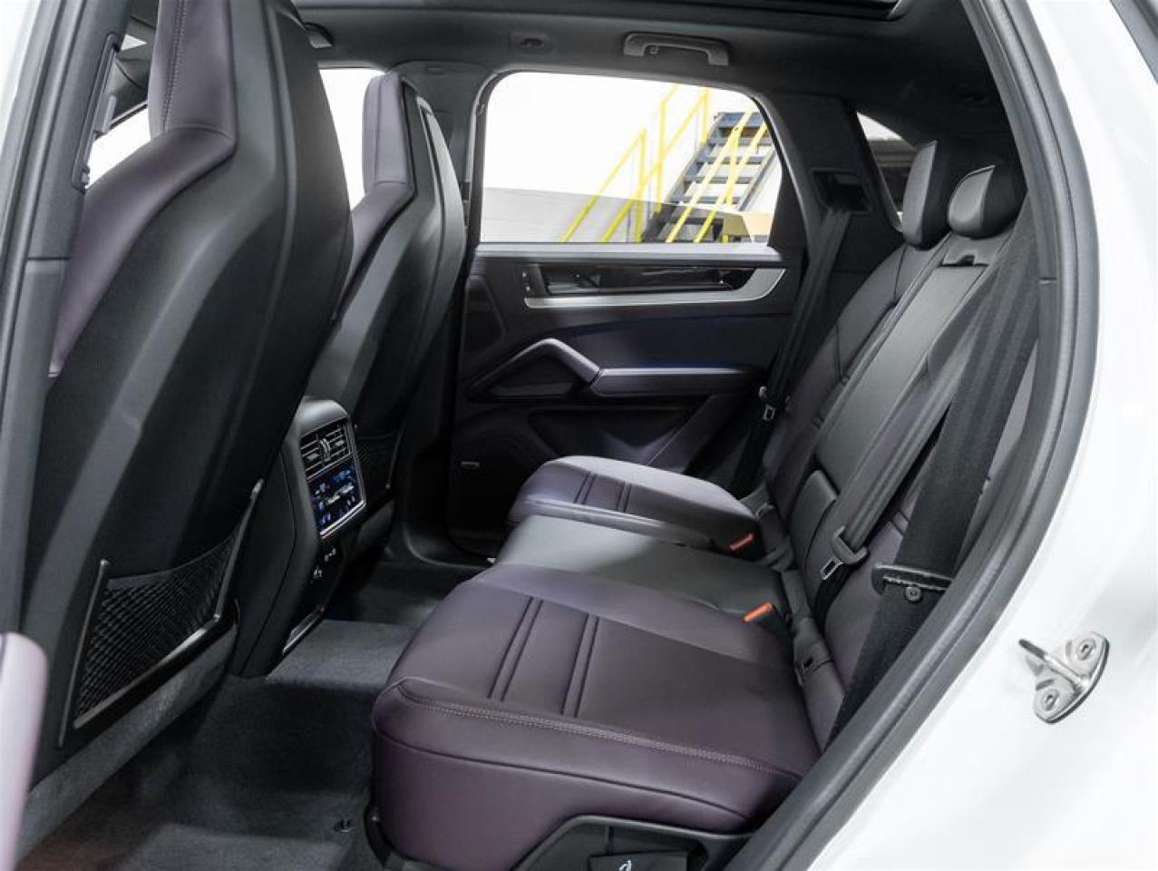 2026 Porsche Cayenne  Photo