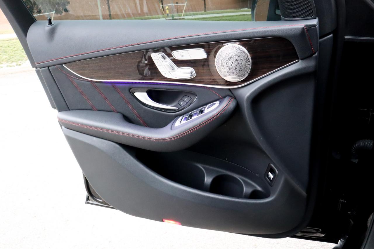 2021 Mercedes-Benz GLC  Photo