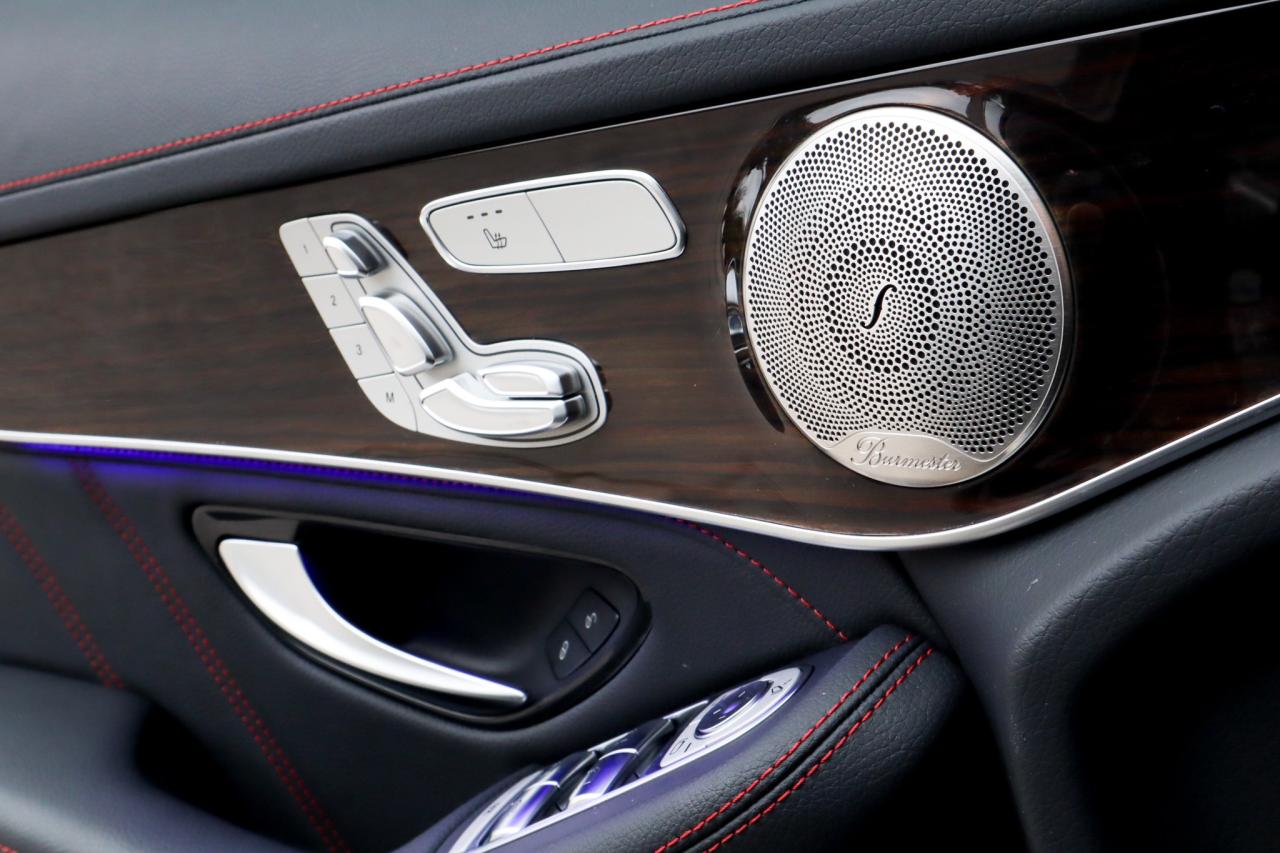 2021 Mercedes-Benz GLC  Photo