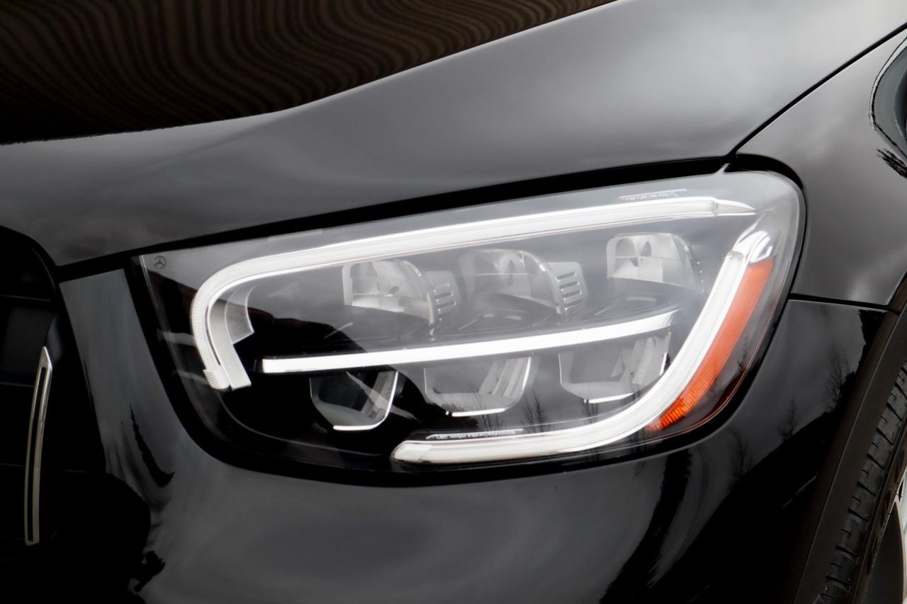 2021 Mercedes-Benz GLC  Photo