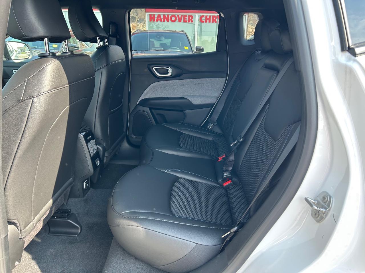 2025 Jeep Compass North 4dr 4x4 Photo