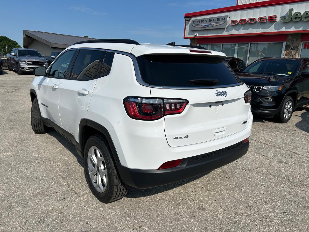 2025 Jeep Compass North 4dr 4x4 Photo