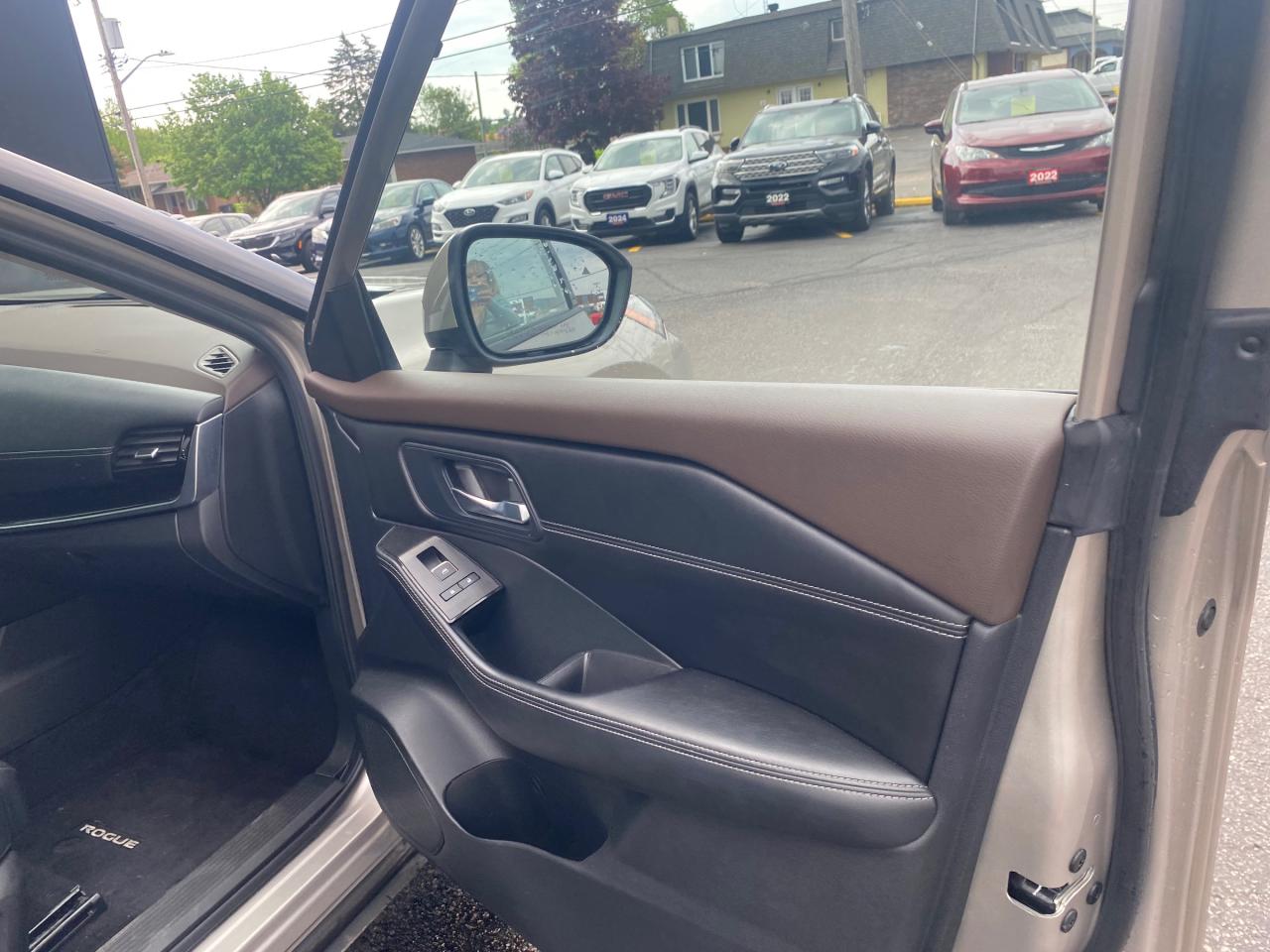 2023 Nissan Rogue SL 4dr All-Wheel Drive Sport Utility Photo