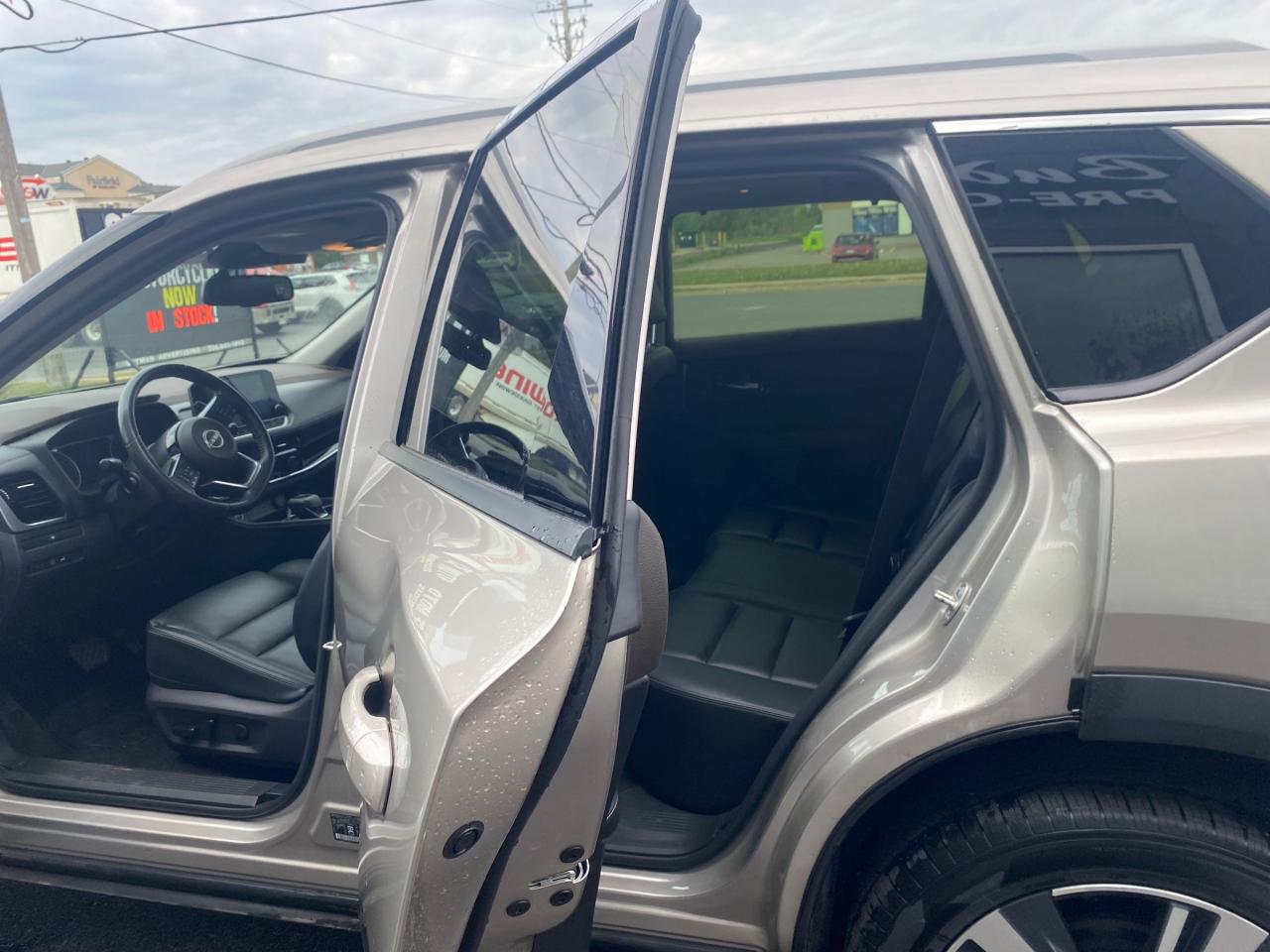 2023 Nissan Rogue SL 4dr All-Wheel Drive Sport Utility Photo