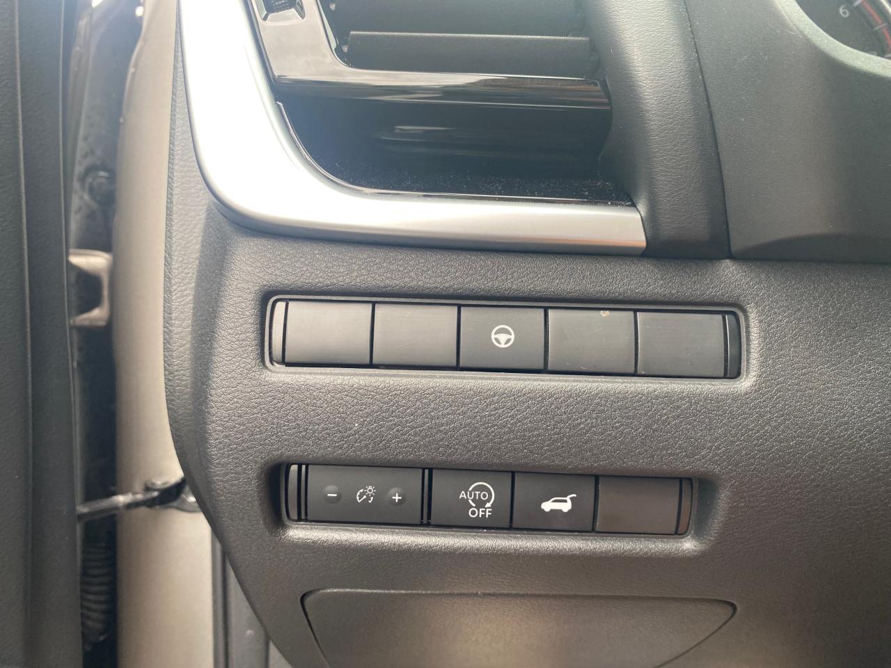 2023 Nissan Rogue SL 4dr All-Wheel Drive Sport Utility Photo