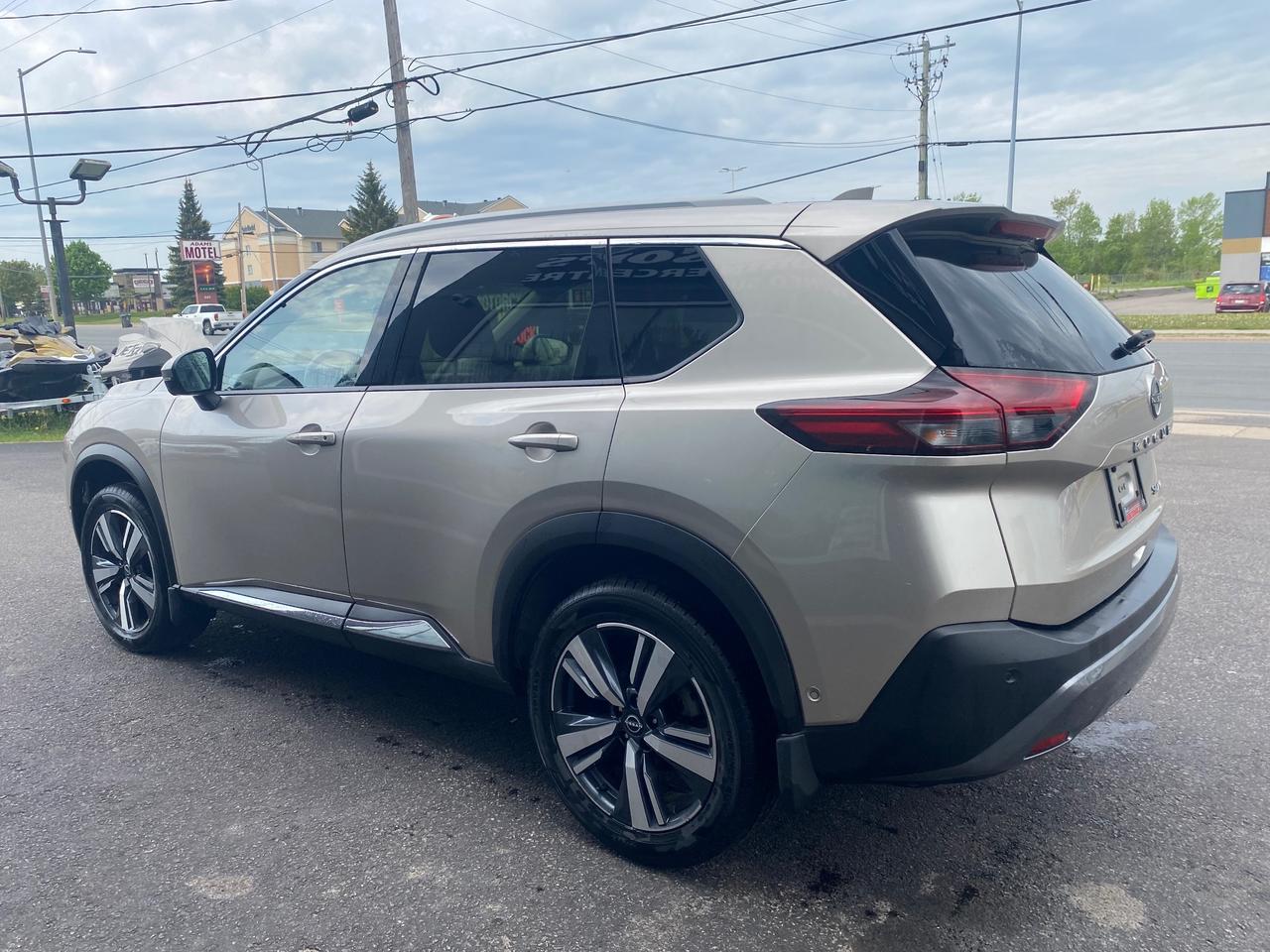 2023 Nissan Rogue SL 4dr All-Wheel Drive Sport Utility Photo