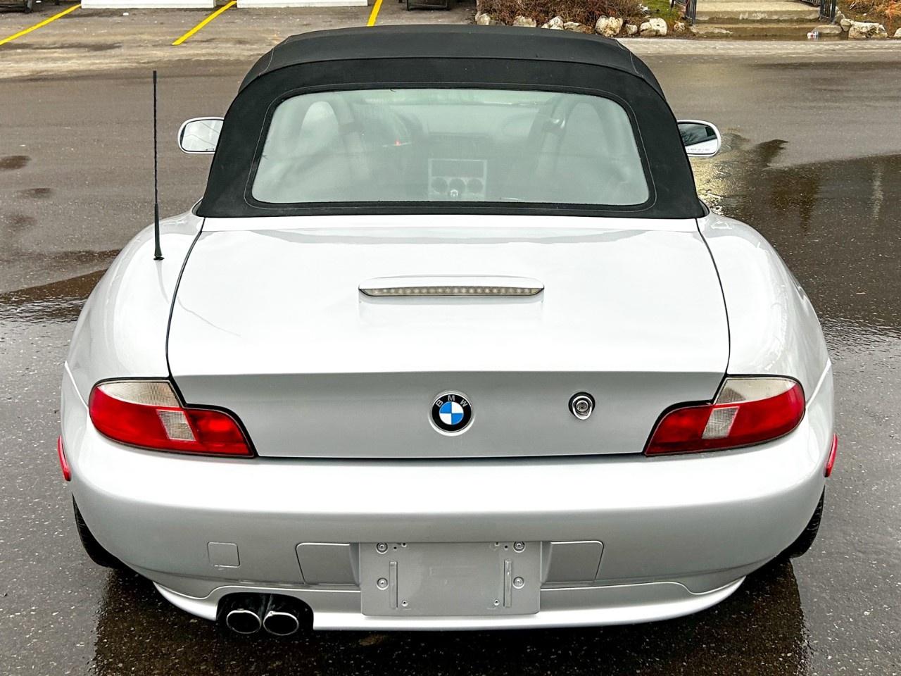 2002 BMW Z3 Series Z3 2dr Roadster 3.0i Photo