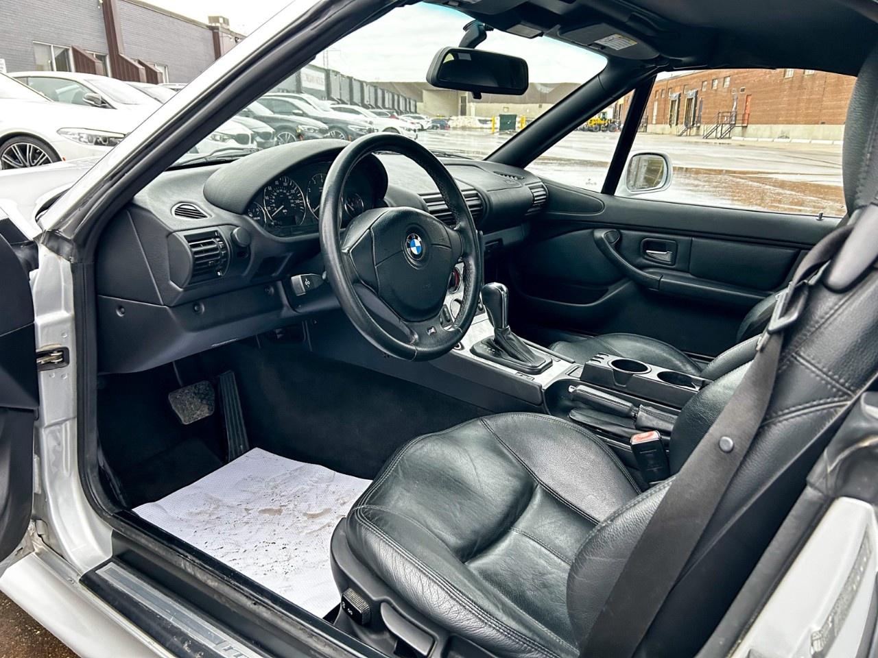 2002 BMW Z3 Series Z3 2dr Roadster 3.0i Photo