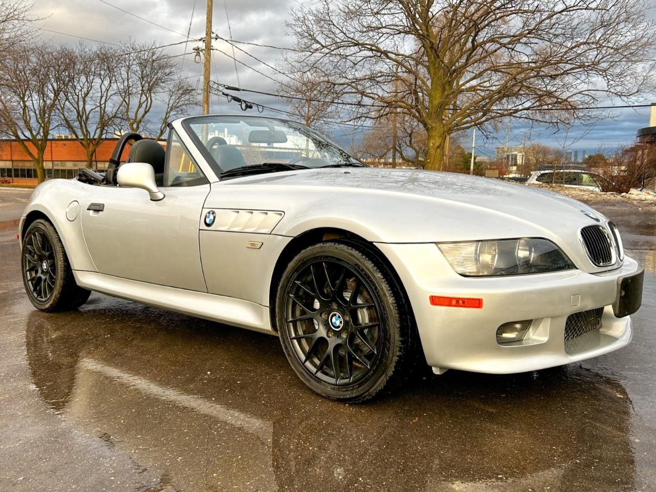 2002 BMW Z3 Series Z3 2dr Roadster 3.0i Photo