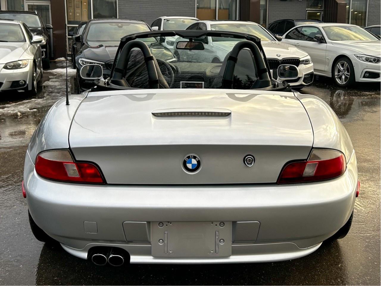 2002 BMW Z3 Series Z3 2dr Roadster 3.0i Photo