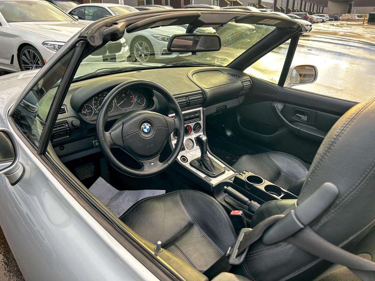 2002 BMW Z3 Series Z3 2dr Roadster 3.0i Photo