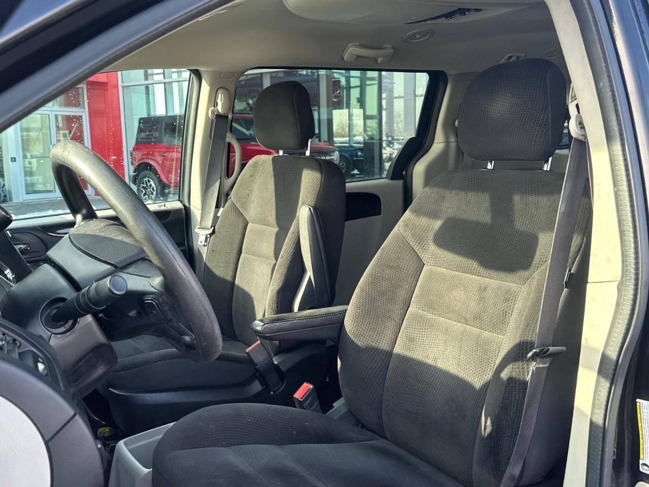 2019 Dodge Grand Caravan CVP/SXT Passenger Van Photo