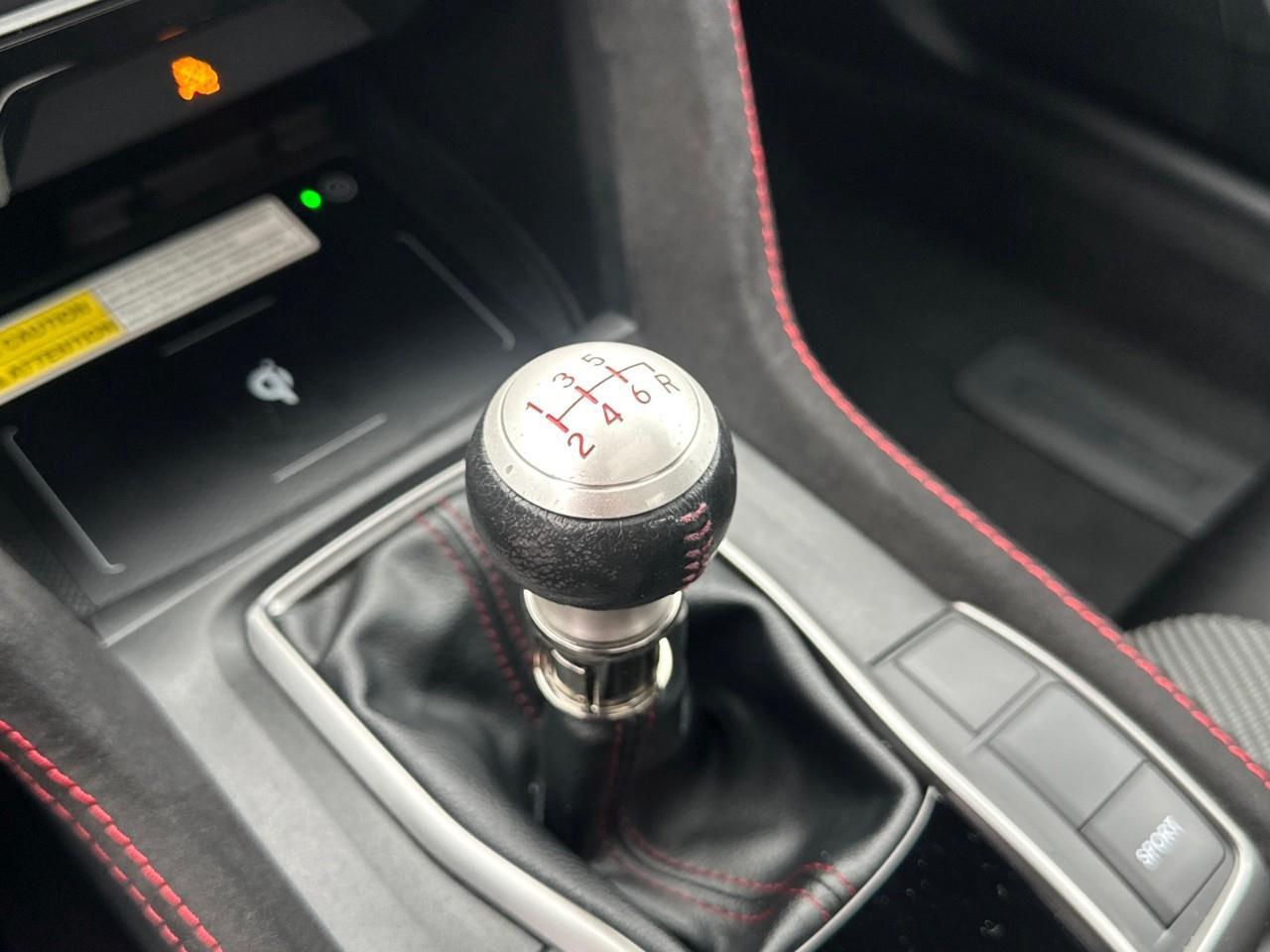 2017 Honda Civic Si (M6) 4dr Sedan Photo