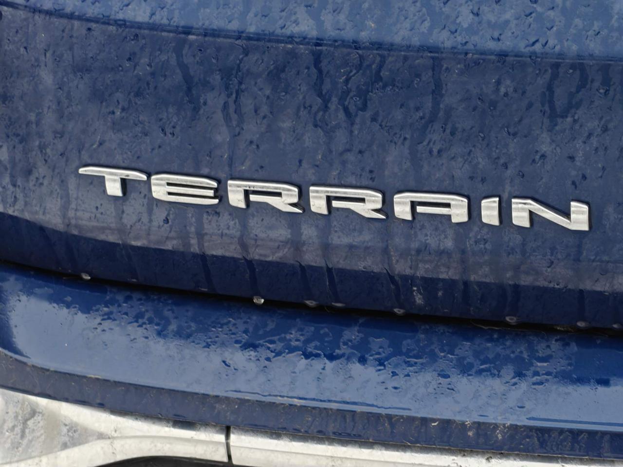 2023 GMC Terrain SLT All-wheel Drive Photo