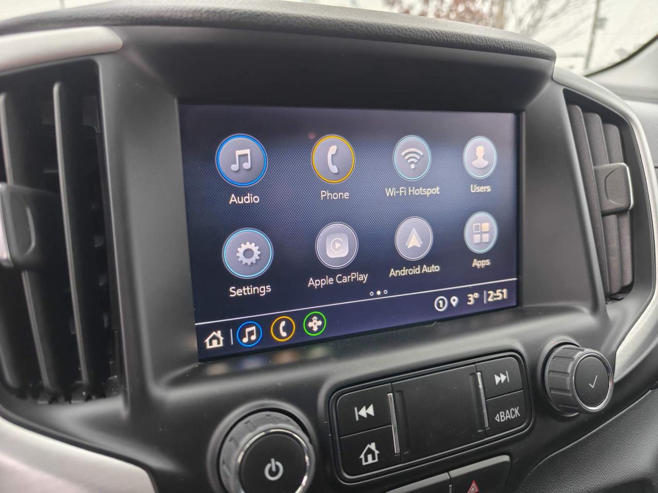 2023 GMC Terrain SLT All-wheel Drive Photo