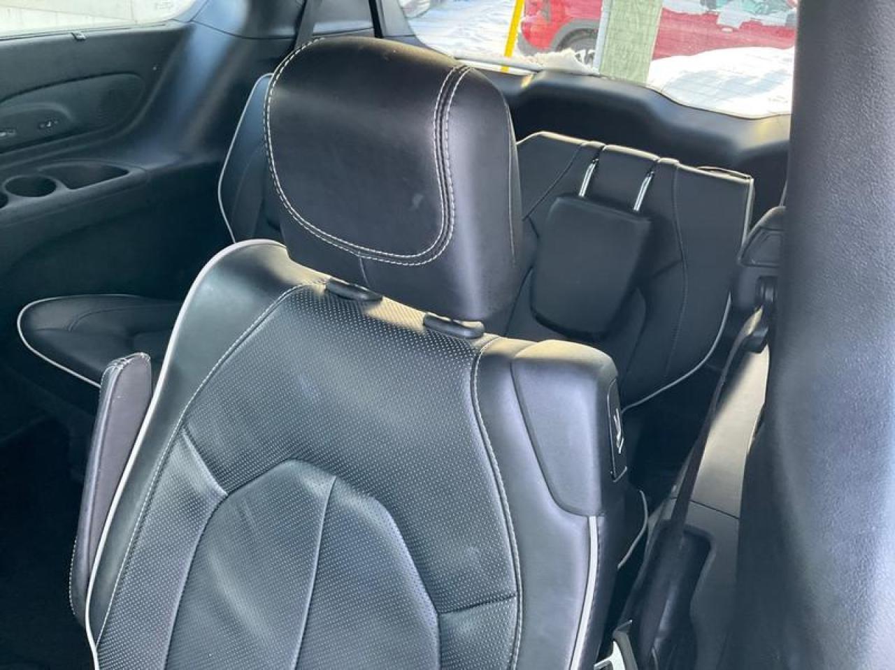 2018 Chrysler Pacifica Limited Photo