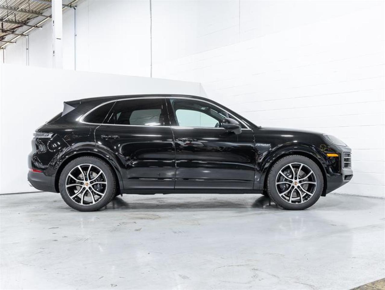 2026 Porsche Cayenne  Photo