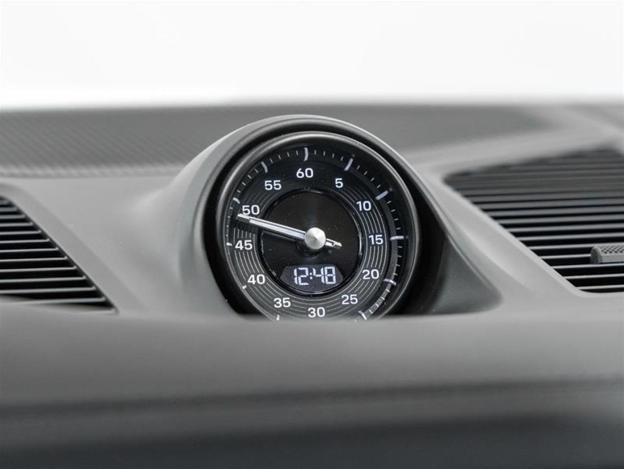 2026 Porsche Cayenne  Photo